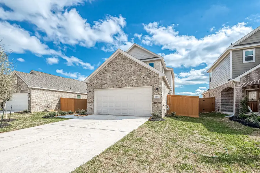 2923 Copper Falls Drive, Iowa Colony, TX 77583 - Image #3