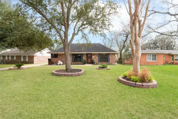 1226 Sunset Lane, La Marque, TX 77568