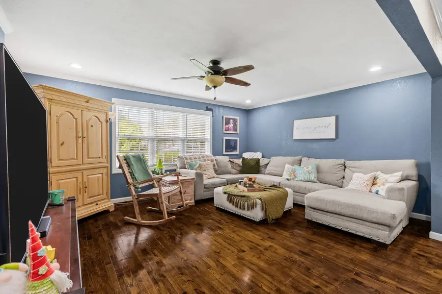1416 N Avenue F, Freeport, TX 77541 - #3