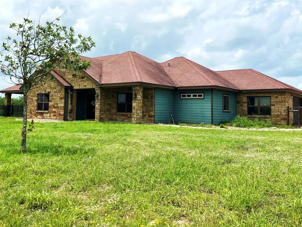 10391 Highway 359 #B, Orange Grove, TX 78372 - #1