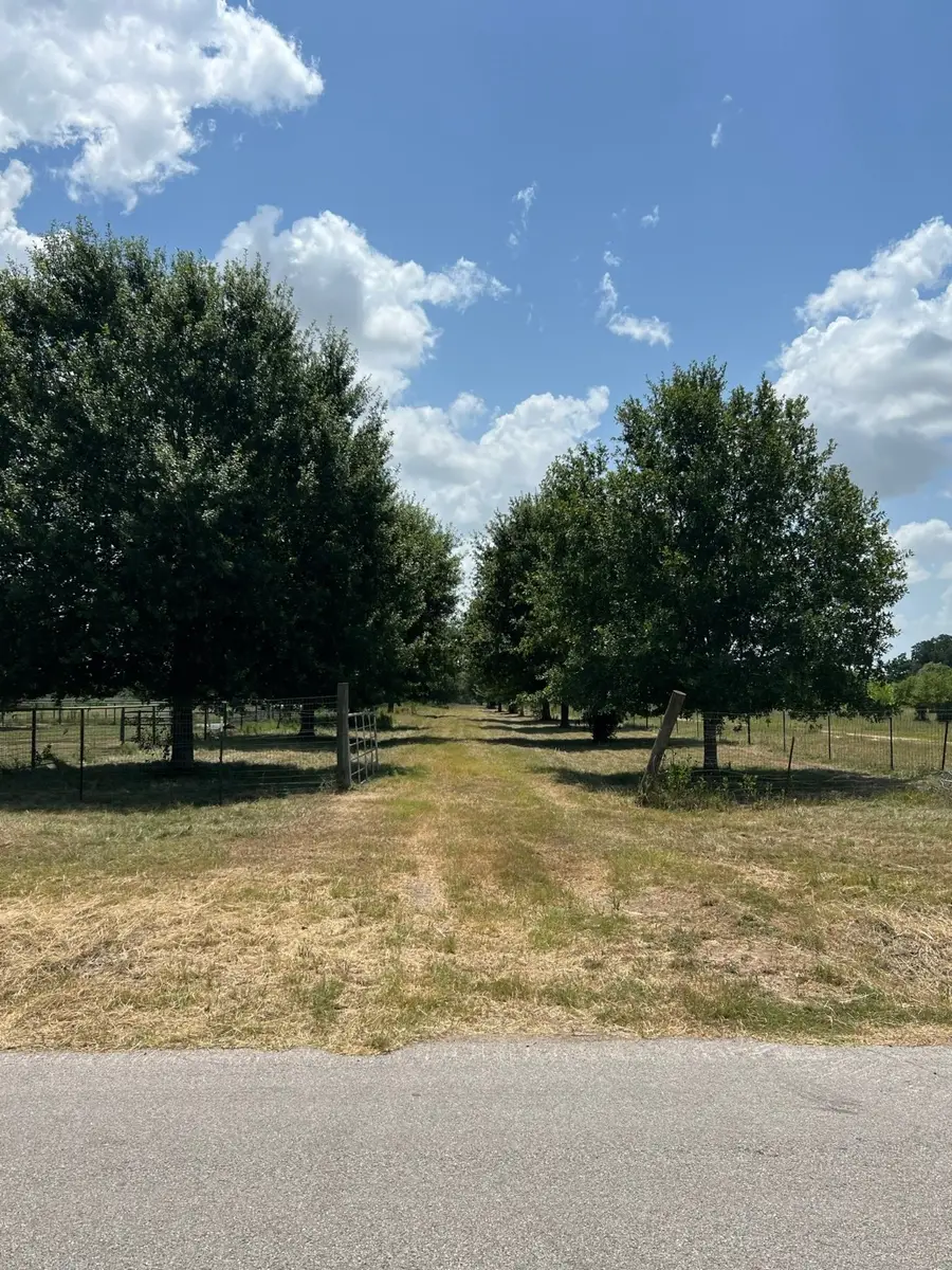 6998 Neiman Road, Brookshire, TX 77423 - Image #2