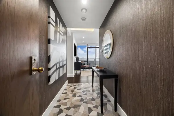 14 Greenway Plaza #10P, Houston, TX 77046