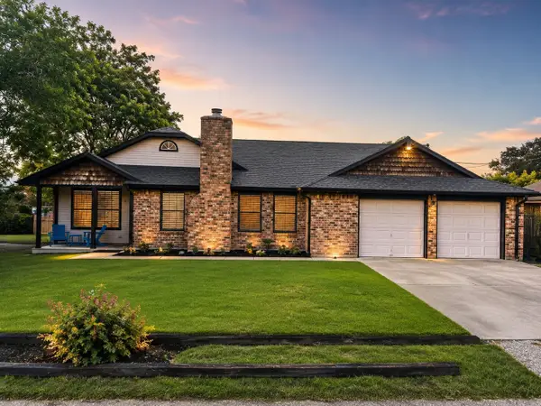 311 Blanchard Dr, Texas City, TX 77591