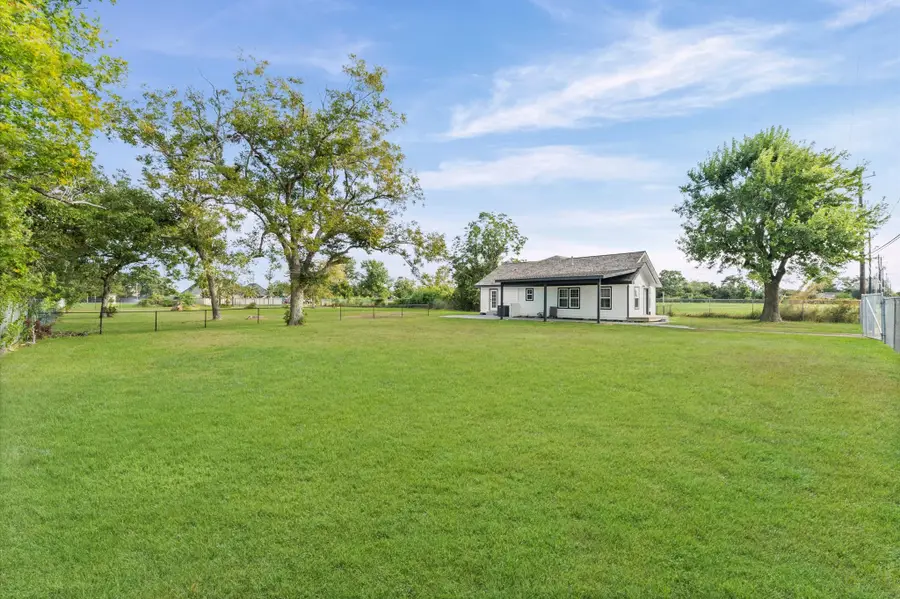 254 Independence Parkway N, Baytown, TX 77520 - Image #3