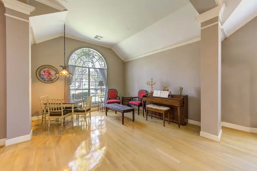 5001 Beech Street, Bellaire, TX 77401 - Image #3