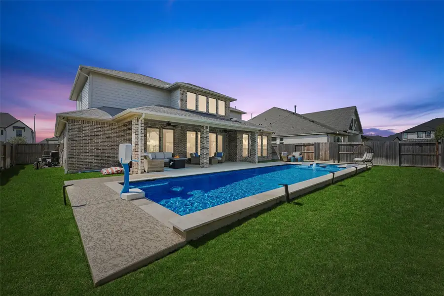 5722 Logan Ridge Lane, Fulshear, TX 77441 - Image #2