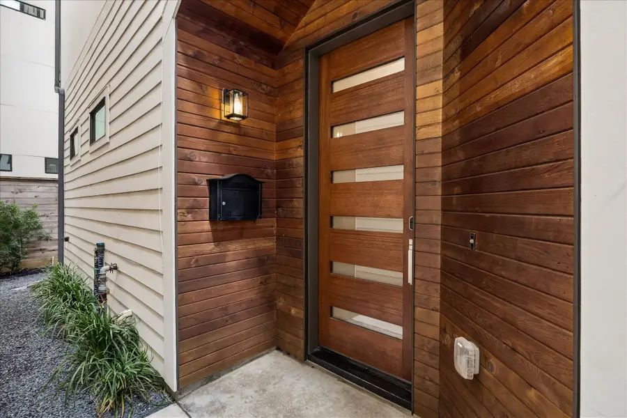 1505 Truxillo Street #C, Houston, TX 77004 - #2
