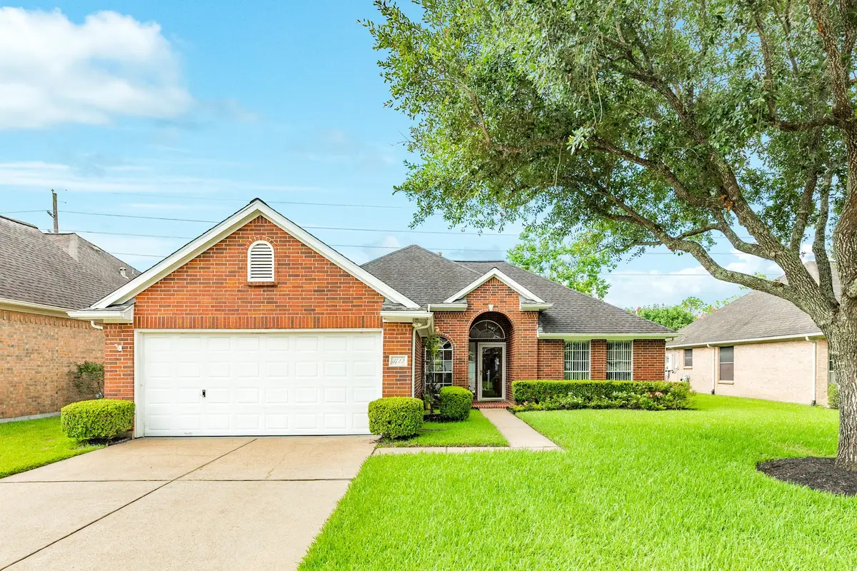 3722 S Peach Hollow Circle, Pearland, TX 77584 - #1