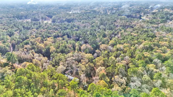 530 Smith Lane, Cleveland, TX 77328