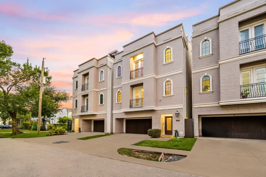 821 Lester Street, Houston, TX 77007 - Image #2