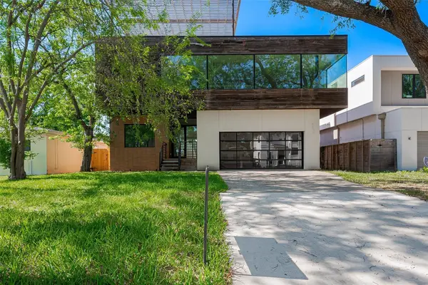 5524 Jessamine Street, Houston, TX 77081