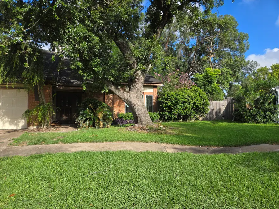 10410 Tennis Court, Houston, TX 77099 - #2