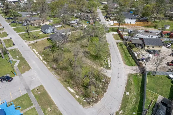 8504 Shady Drive, Houston, TX 77016