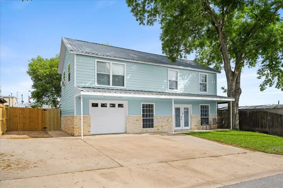 103 Emile Street, Brenham, TX 77833 - #2