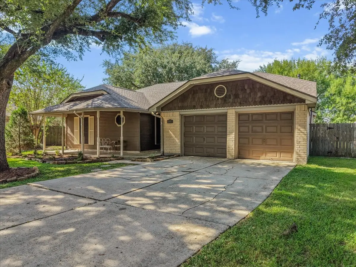 4422 Glen Avon Drive S, Pasadena, TX 77505 - #1