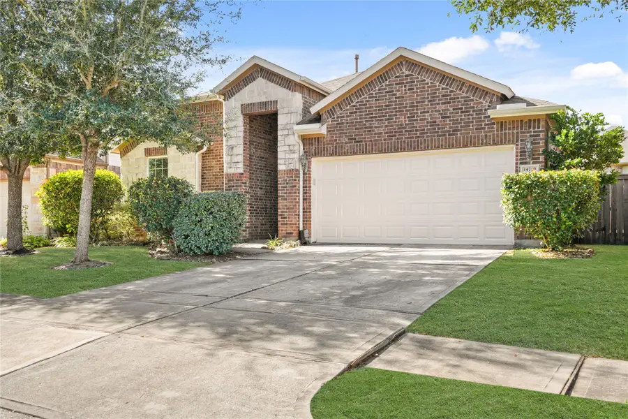 14719 Ashley Creek Court, Humble, TX 77396 - Image #2