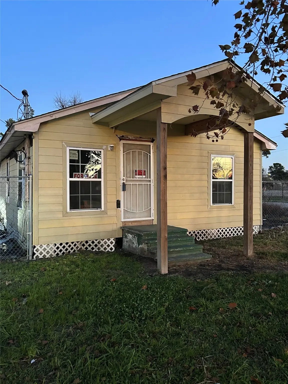 6104 Hirsch Road, Houston, TX 77026 - Image #1