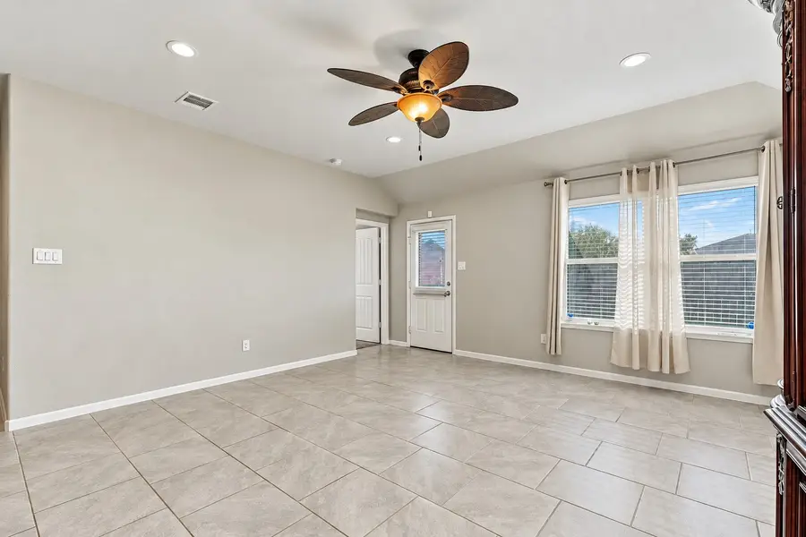 8218 Oakleaf Meadow Court, Rosharon, TX 77583 - #3