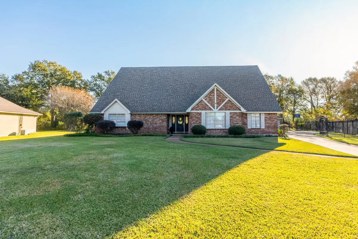 1210 Nottingham Lane, Beaumont, TX 77706 - Image #1