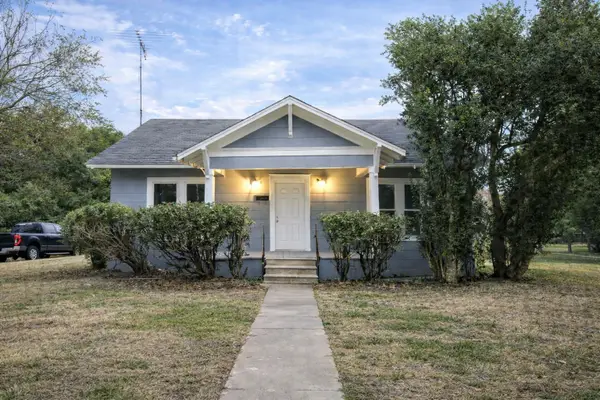716 Olive Street, Wharton, TX 77488