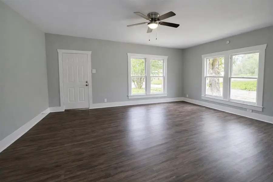 716 Olive Street, Wharton, TX 77488 - #2