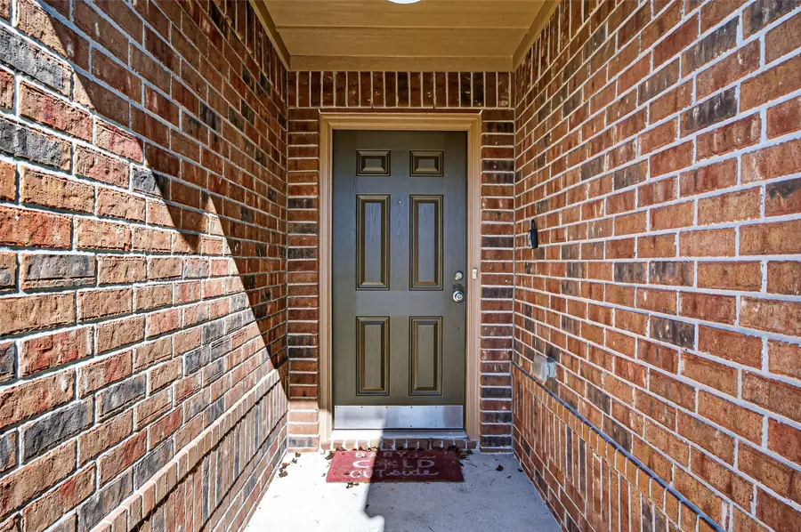 8803 Leclaire Meadow Drive, Humble, TX 77338 - Image #3