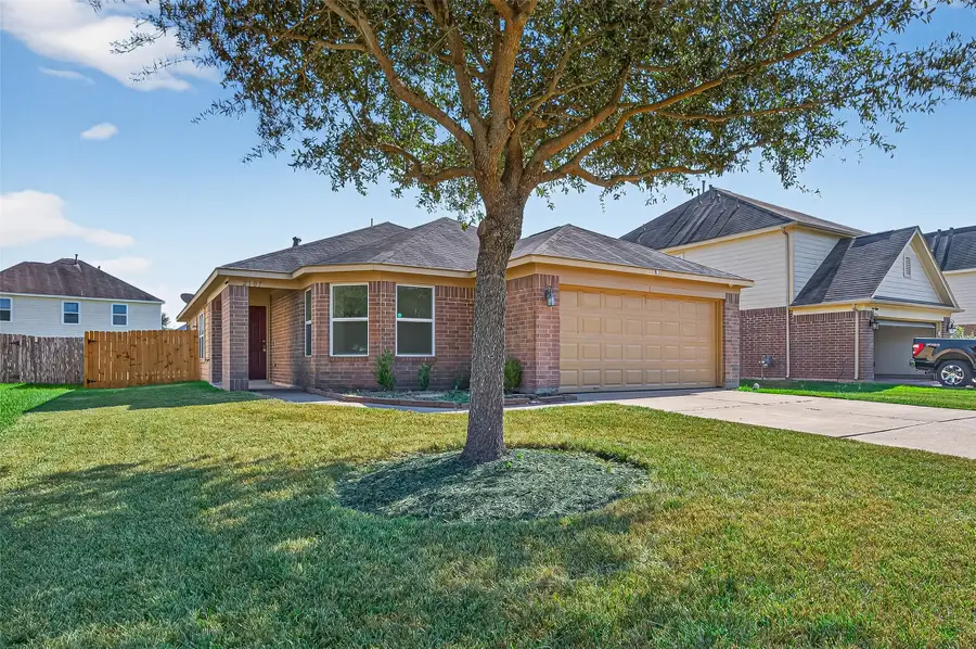 2107 Bishop Hollow Lane, Rosenberg, TX 77471 - Image #2