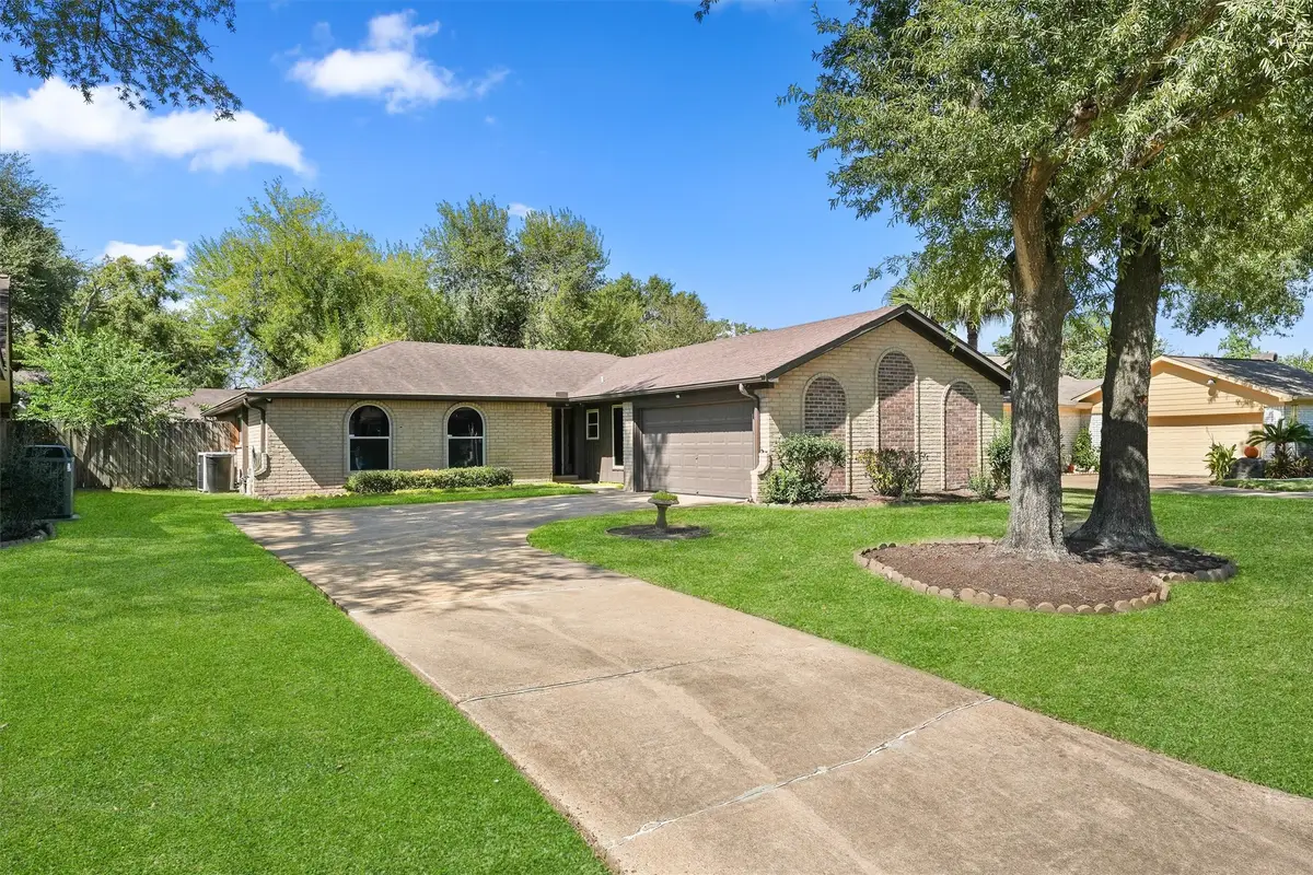 242 Blackwater Lane, Houston, TX 77015 - Image #1