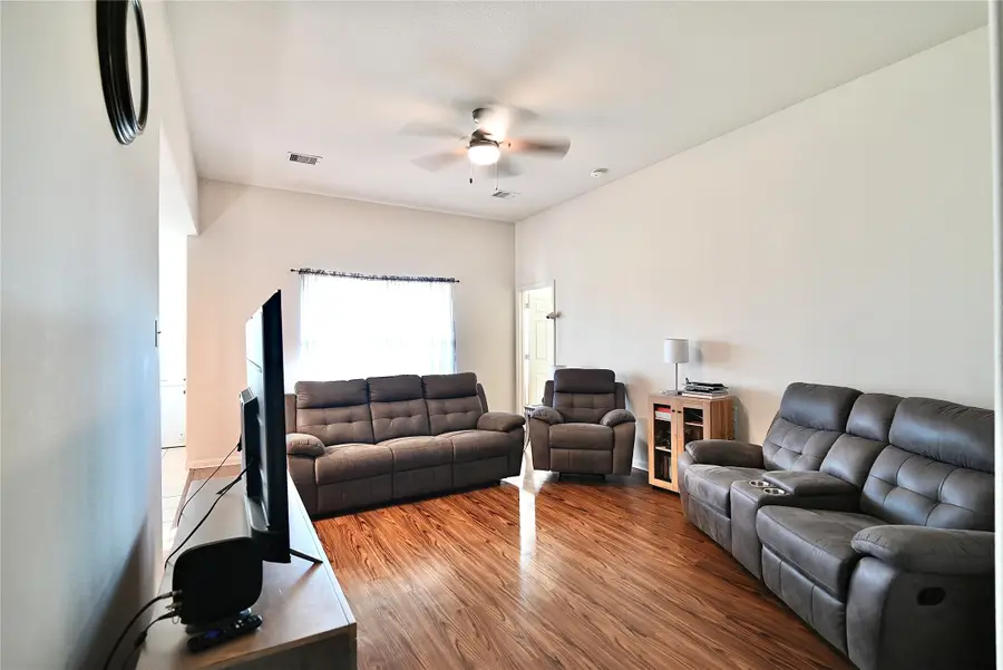 6926 Chessgate Falls Ln, Richmond, TX 77469 - #3