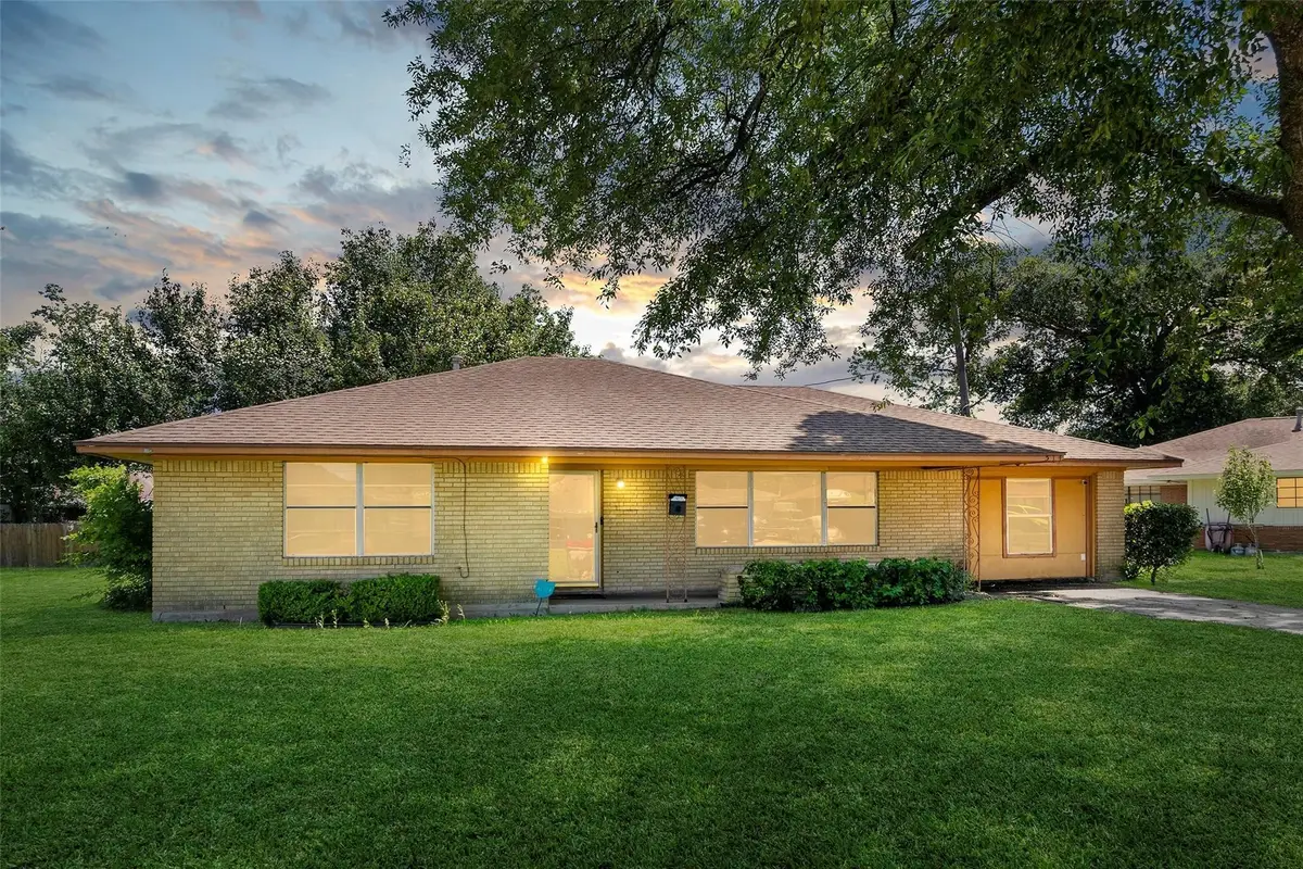 514 E Janisch Road, Houston, TX 77022 - Image #1