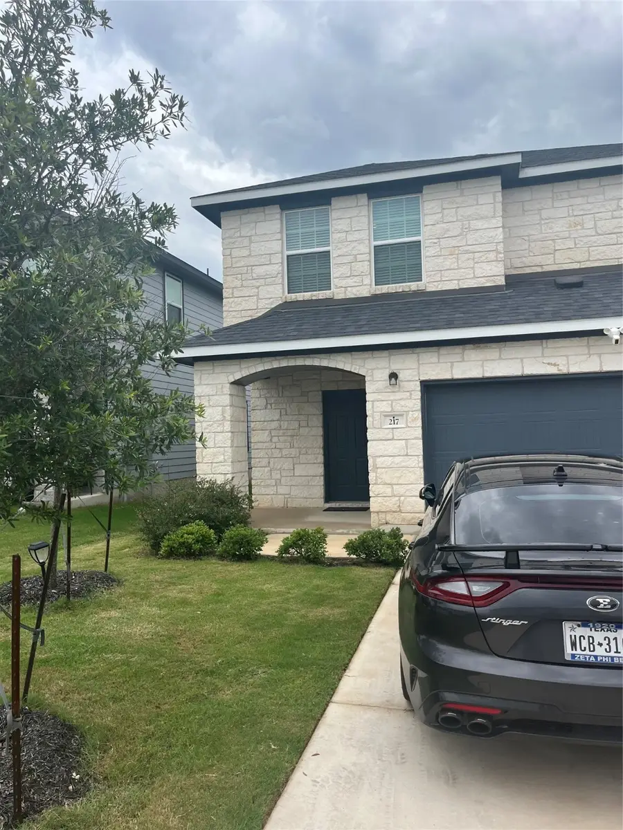 217 Lt Rusty Drive, Jarrell, TX 76537 - Image #2