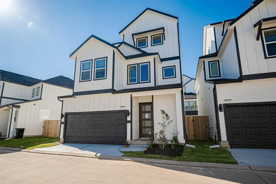 8928 Grovner Place, Houston, TX 77055 - Image #3