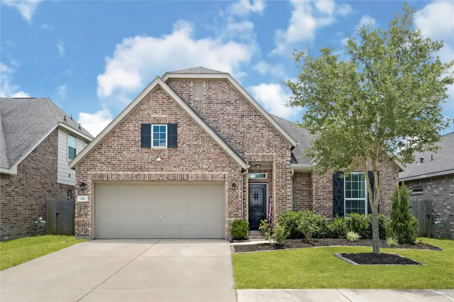 221 Gigi Place, Alvin, TX 77511 - #2