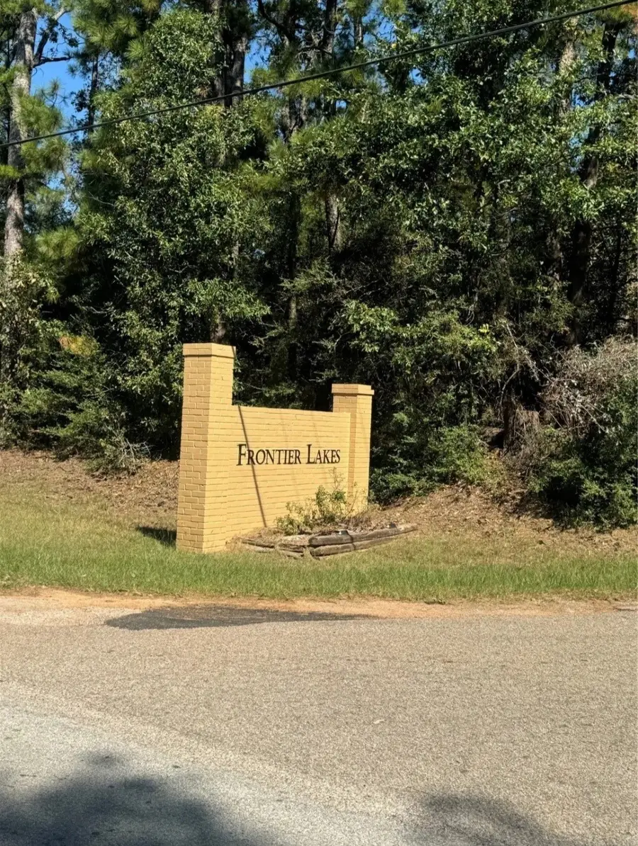 5776 Bonham Lane, Willis, TX 77378 - Image #2