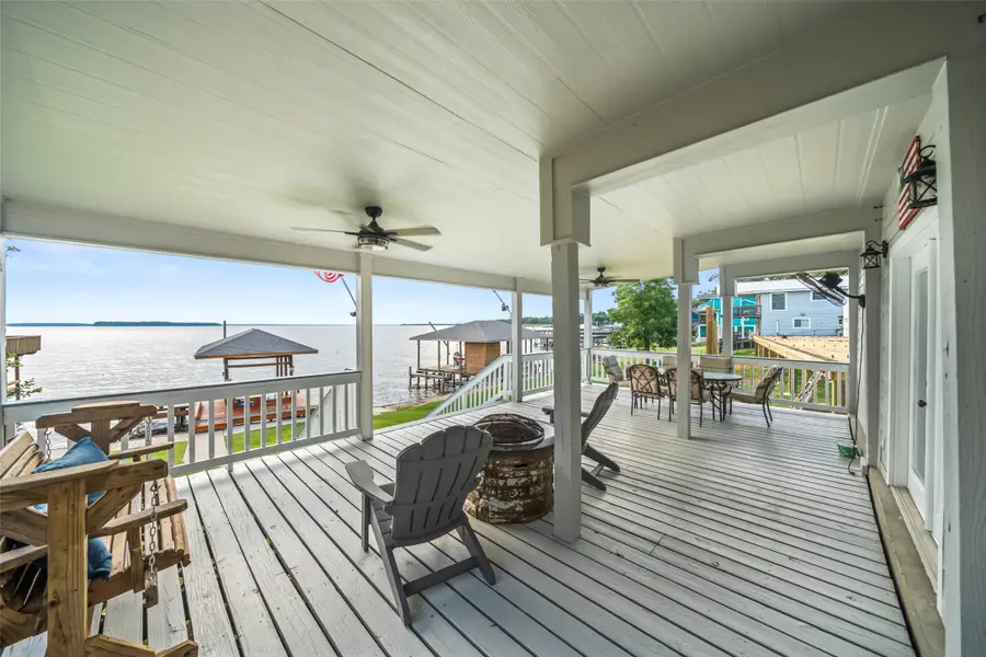 374 W Lake Shore Drive, Livingston, TX 77351 - Image #2