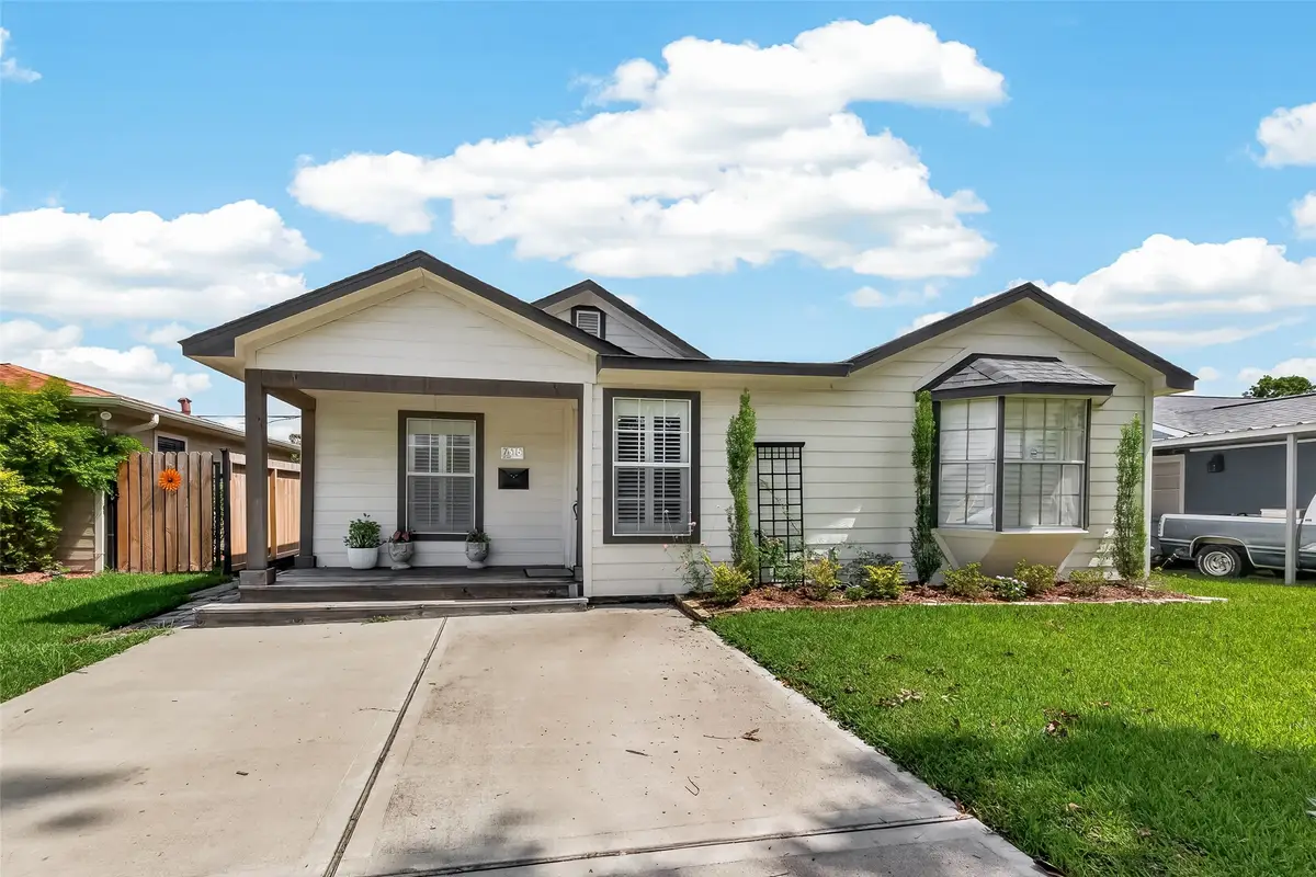 7615 Azalea Street, Houston, TX 77023 - #1