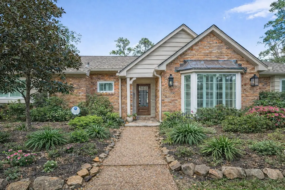 10122 Pine Forest Road, Houston, TX 77042 - #1