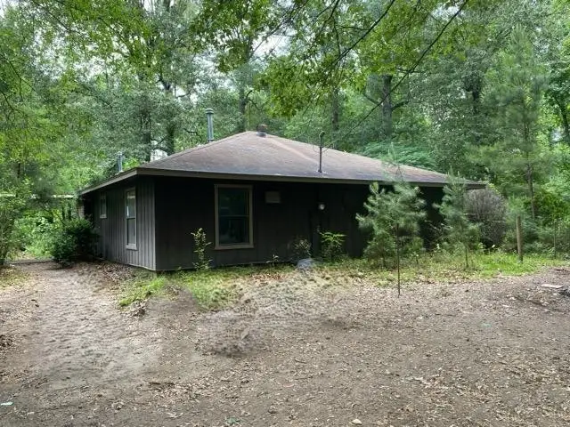 360 L R Outlaw Lane, Cleveland, TX 77328 - #1