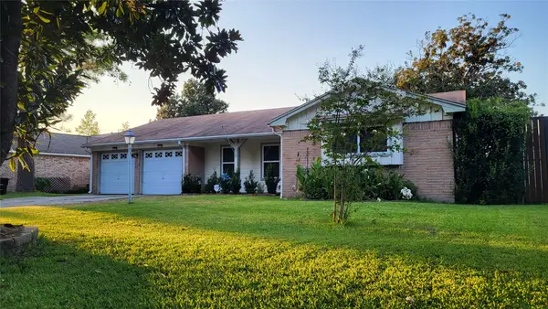 9646 Meadowland Drive, Houston, TX 77063