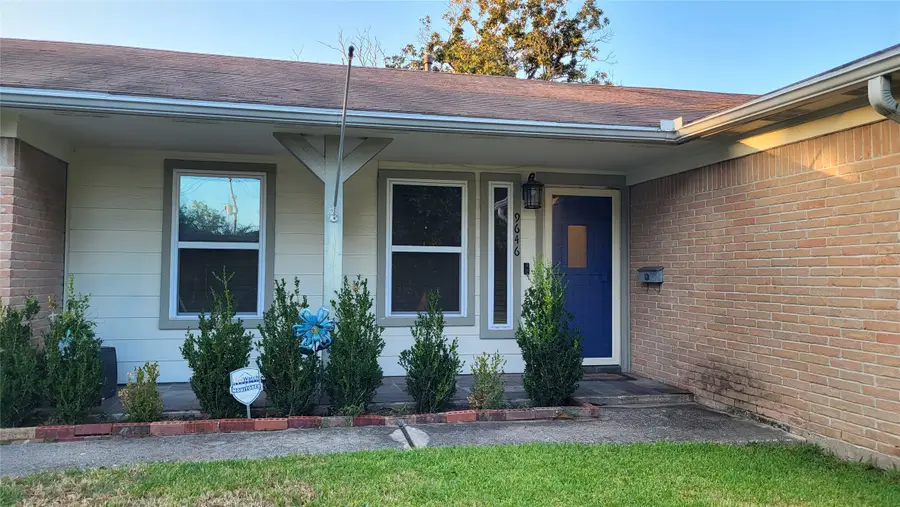 9646 Meadowland Drive, Houston, TX 77063 - Image #3