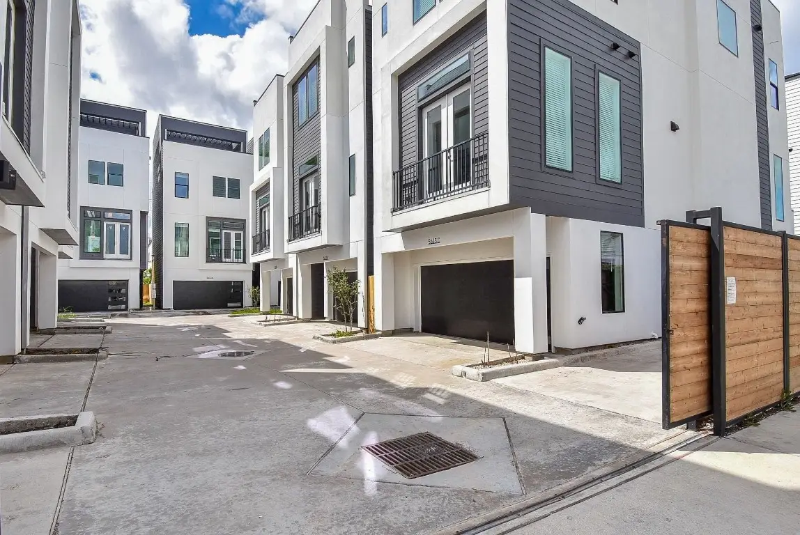 5615 Val Verde Street #B, Houston, TX 77057 - #1
