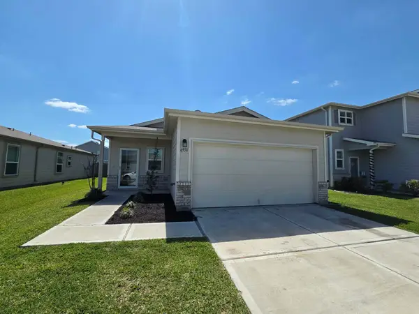 6938 Hobby Wind Ridge Drive, Houston, TX 77075