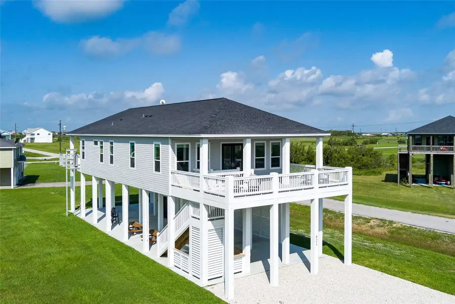 821 Casa Drive, Crystal Beach, TX 77650 - #2