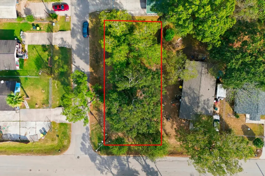 801 Avenue H, Conroe, TX 77301 - Image #2