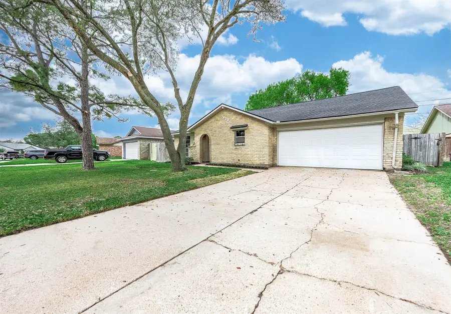 3610 Brier Gardens Drive, Houston, TX 77082 - #2