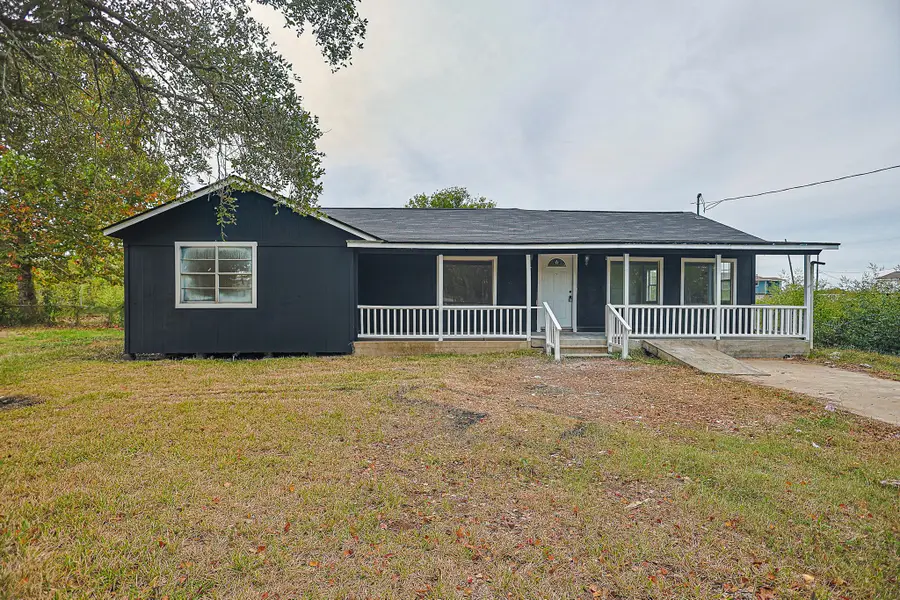 11915 County Road 458, Angleton, TX 77515 - #2