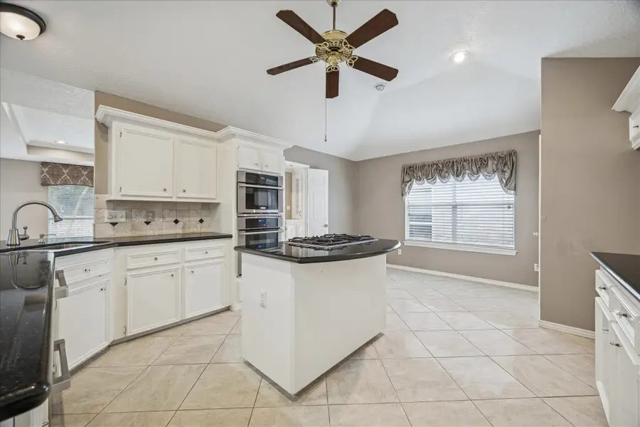 306 Champions Colony Iii, Houston, TX 77069 - Image #3