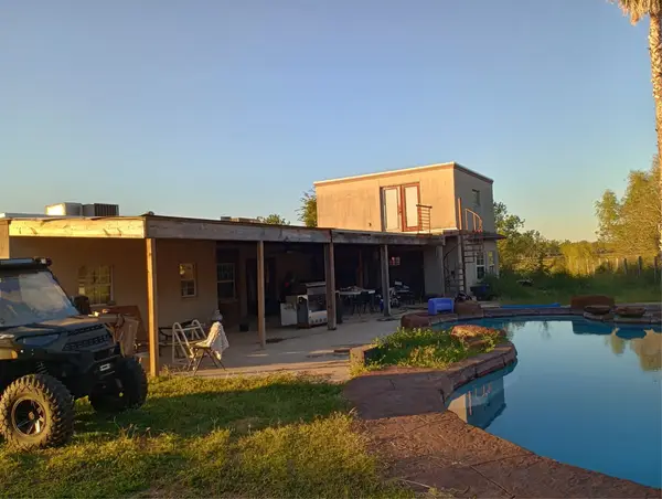 4155 County Road 564, Rosharon, TX 77583