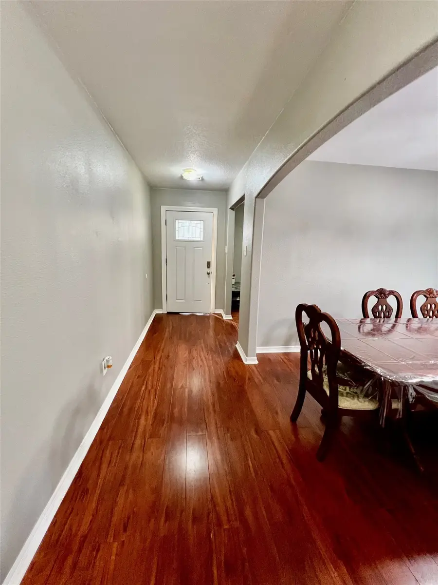 9610 Serenata Court, Humble, TX 77396 - Image #2