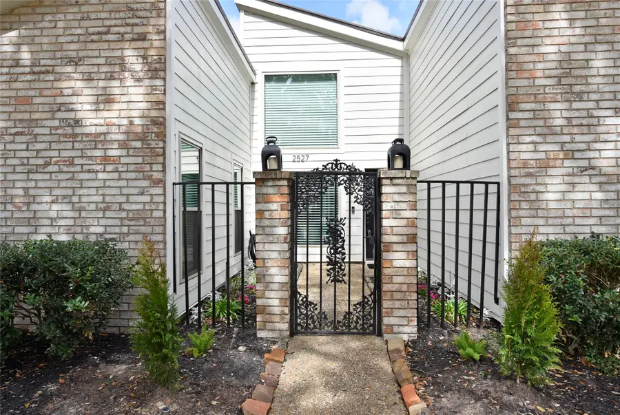 2527 Live Oak Drive, Rosenberg, TX 77471 - #3